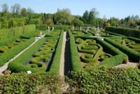 Ład i symetria czyli wszystko co najlepsze w ogrodzie francuskim