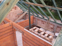konstrukcja więźby dachowej, murowanie kominów