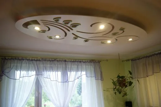 Sufit podwieszany, plafon tkled, lampa wisząca, wymiar 110 x 220 cm