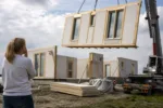 Zalety i wady budowy domu z prefabrykatów